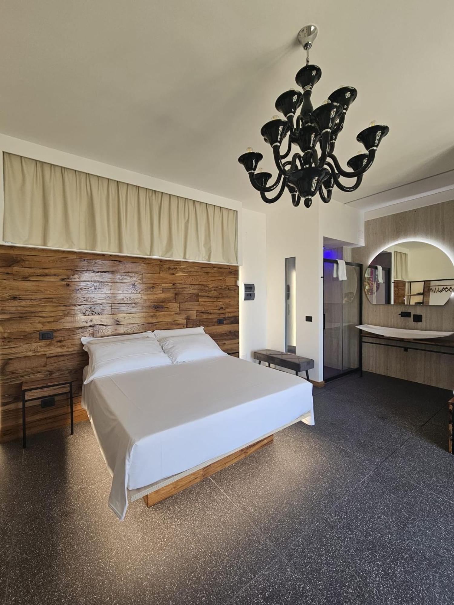 Dada Suites And Sea San Salvo Exterior foto