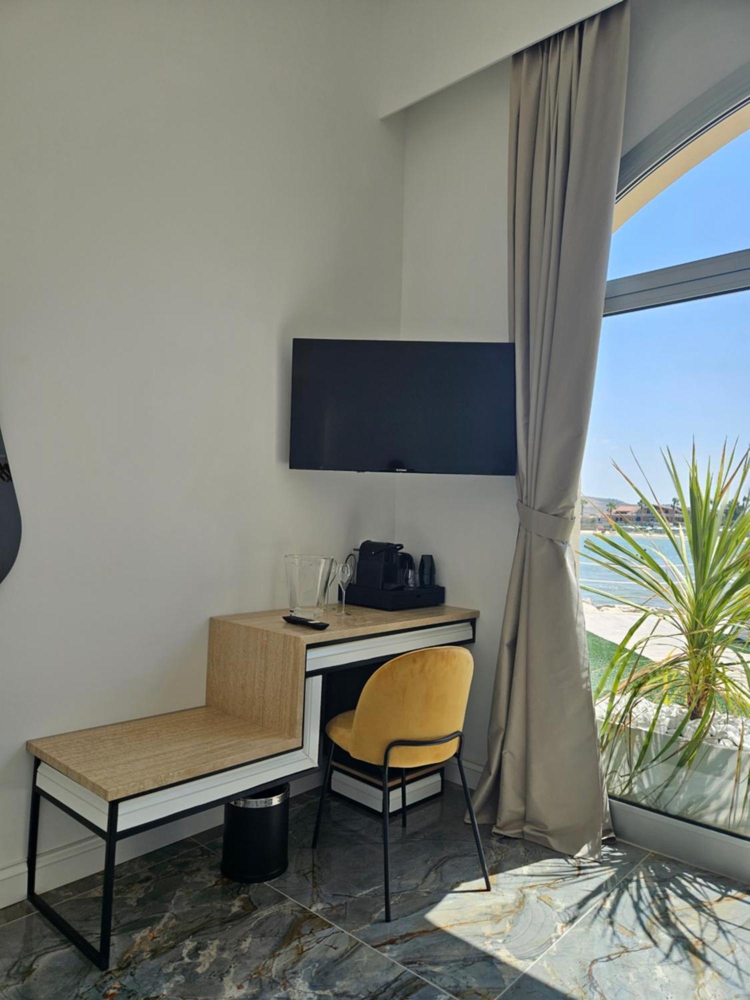 Dada Suites And Sea San Salvo Exterior foto